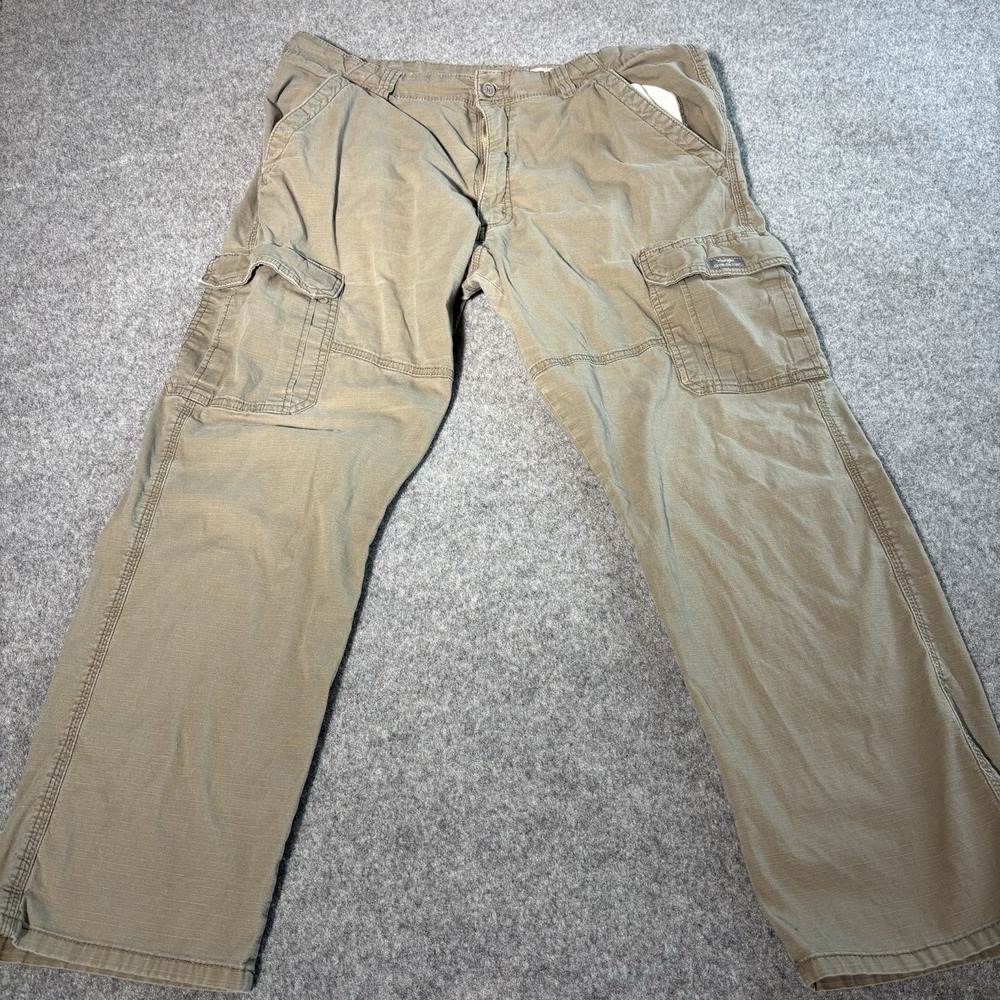 Wrangler Relaxed Fit Cargo Pants Mens 38x30 (Fits 38X28) Khaki Utility Ripstop